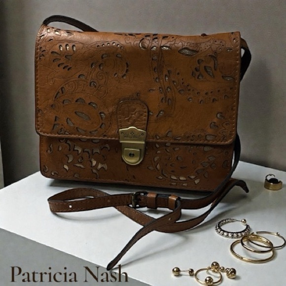 Patricia Nash Handbags - Patricia Nash Lanza Three Way Convertible Crossbody